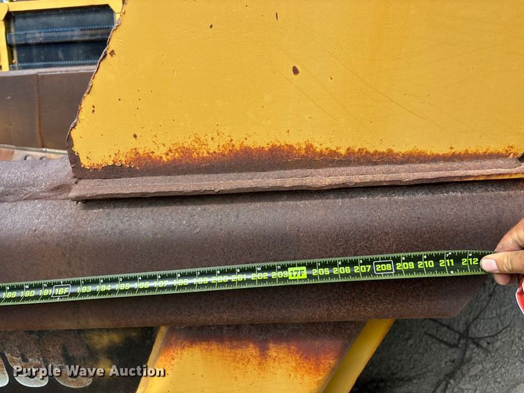 image for item EO4332 Caterpillar 769C haul truck bed
