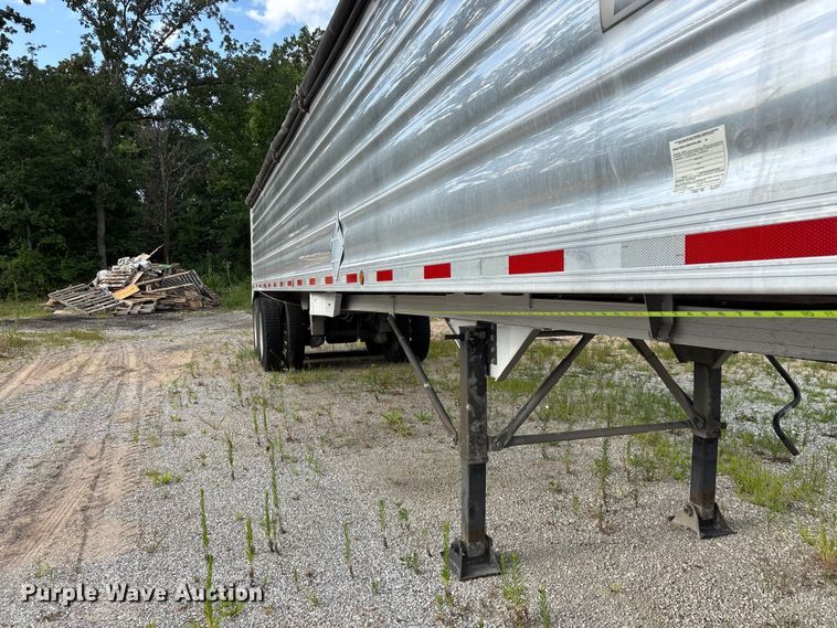 image for item EO4407 2008 Travis Body & Trailer, Inc. T/102 end dump trailer