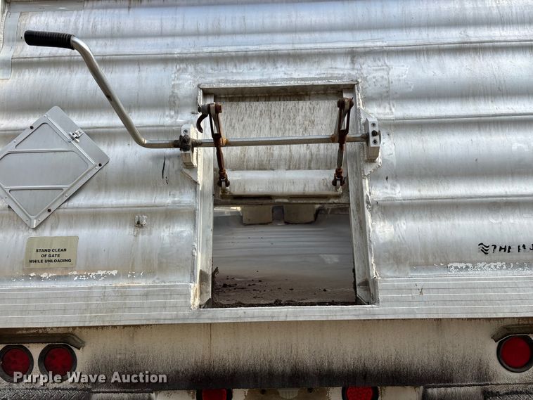 image for item EO4407 2008 Travis Body & Trailer, Inc. T/102 end dump trailer