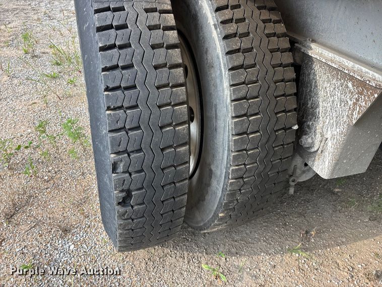 image for item EO4407 2008 Travis Body & Trailer, Inc. T/102 end dump trailer