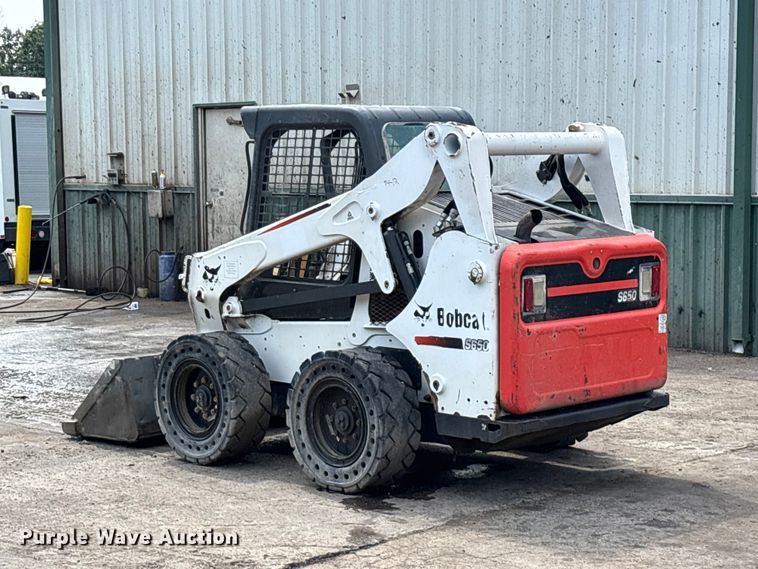 image for item EO4408 2015 Bobcat S650 skid steer loader