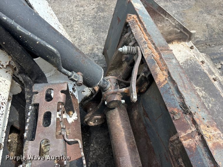 image for item EO4408 2015 Bobcat S650 skid steer loader
