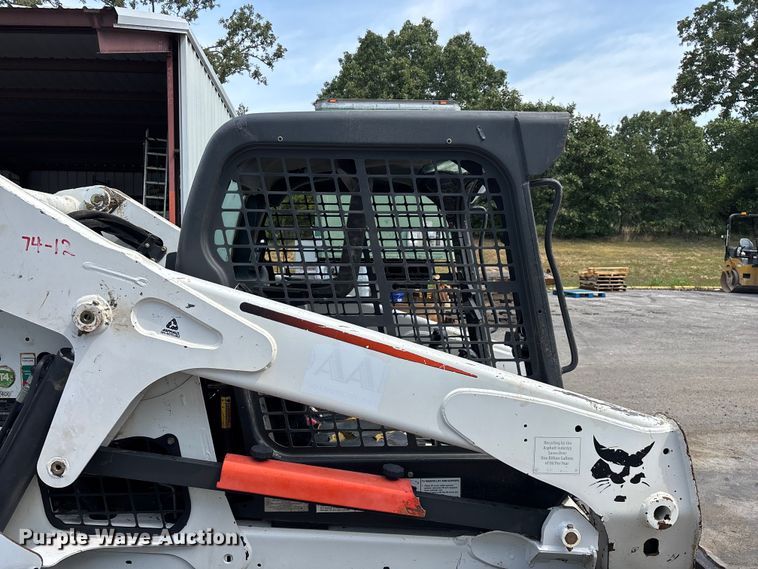 image for item EO4408 2015 Bobcat S650 skid steer loader