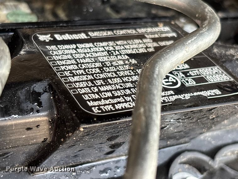image for item EO4408 2015 Bobcat S650 skid steer loader