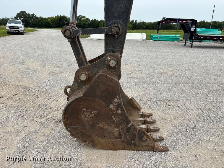 image for item EO4409 2016 John Deere 160G LC excavator