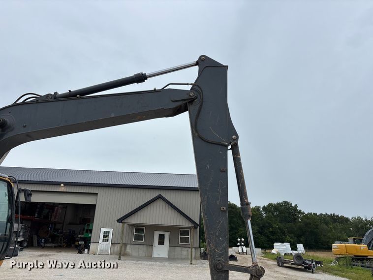 image for item EO4409 2016 John Deere 160G LC excavator