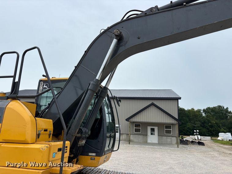 image for item EO4409 2016 John Deere 160G LC excavator