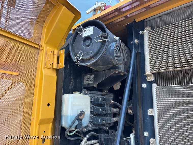 image for item EO4409 2016 John Deere 160G LC excavator