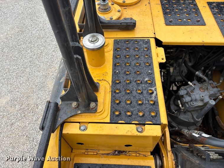 image for item EO4409 2016 John Deere 160G LC excavator