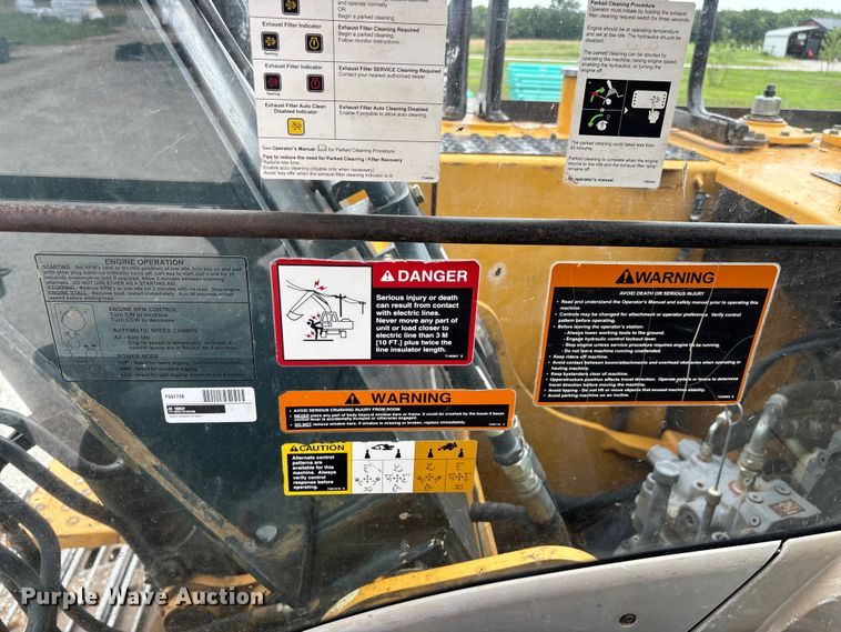 image for item EO4409 2016 John Deere 160G LC excavator