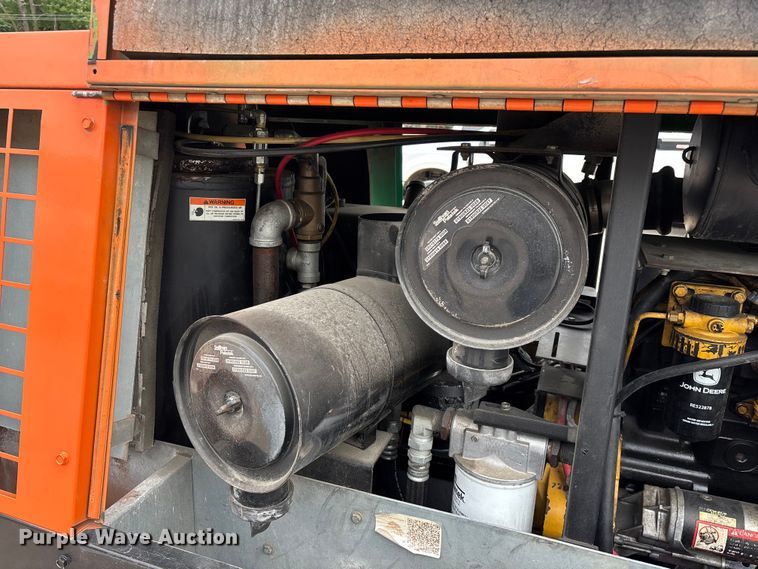 image for item EO4439 Sullivan Palatek DF375PDJDSB air compressor