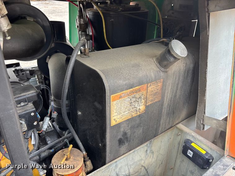 image for item EO4439 Sullivan Palatek DF375PDJDSB air compressor