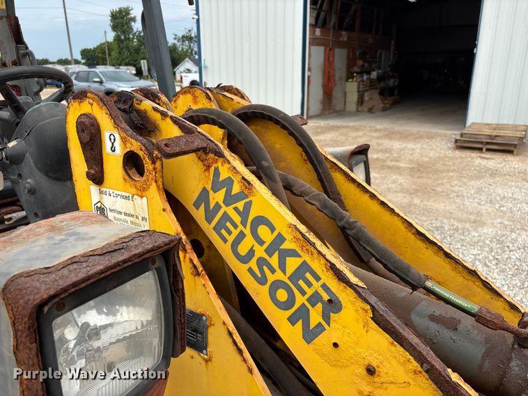 image for item EO4440 2011 Wacker Neuson WL 30 wheel loader