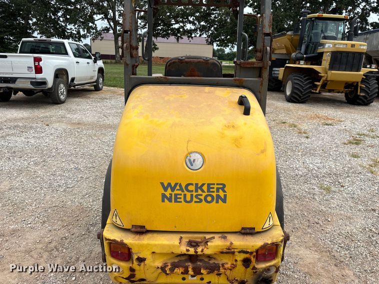image for item EO4440 2011 Wacker Neuson WL 30 wheel loader