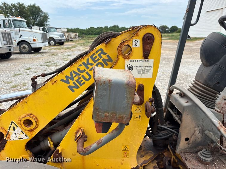 image for item EO4440 2011 Wacker Neuson WL 30 wheel loader