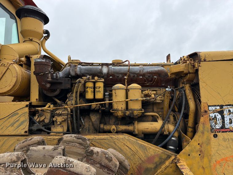image for item EO8509 1978 Caterpillar 825B soil compactor