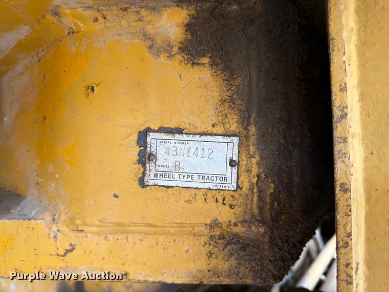 image for item EO8509 1978 Caterpillar 825B soil compactor