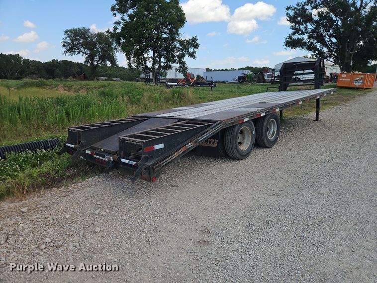 image for item EO8577 2013 Elite Trailers equipment trailer