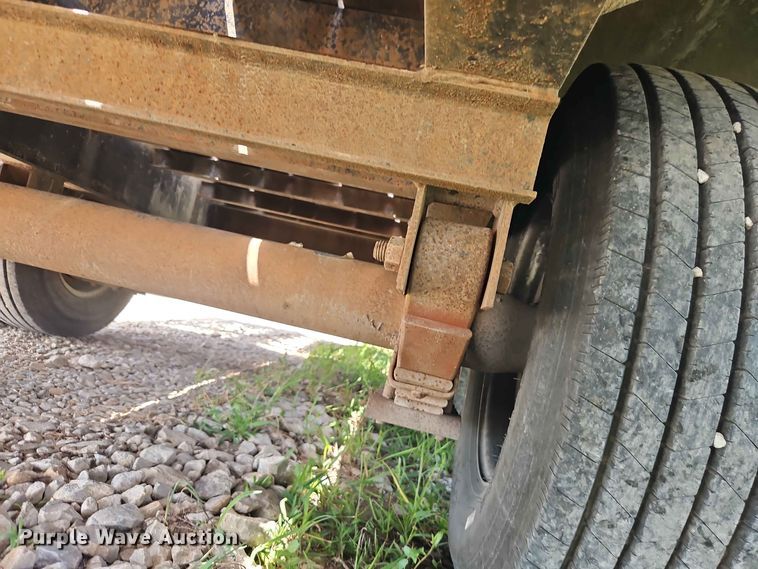 image for item EO8577 2013 Elite Trailers equipment trailer