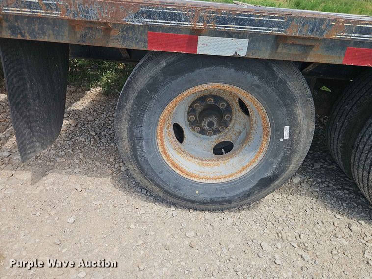 image for item EO8577 2013 Elite Trailers equipment trailer
