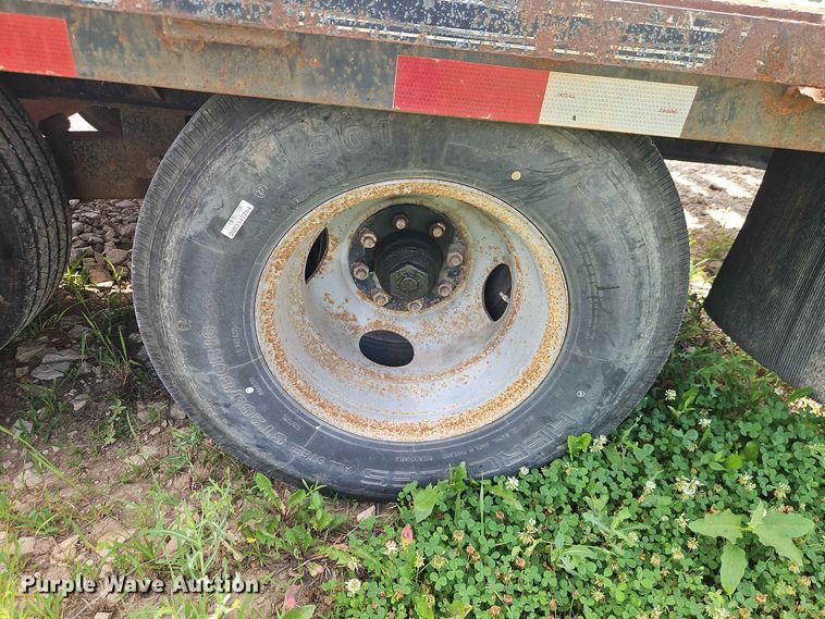 image for item EO8577 2013 Elite Trailers equipment trailer