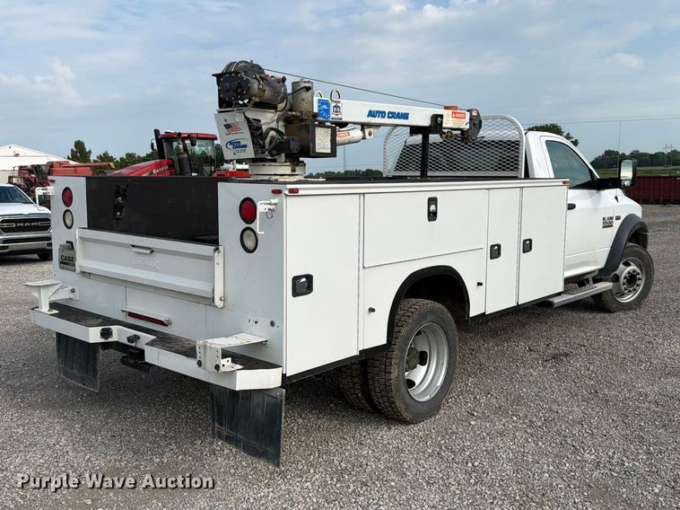 image for item EO8617 2016 RAM 5500 utility / service truck