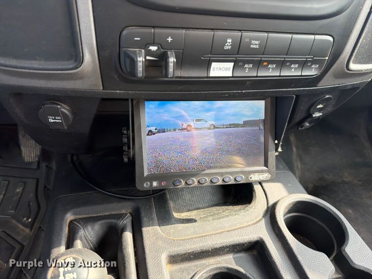 image for item EO8617 2016 RAM 5500 utility / service truck