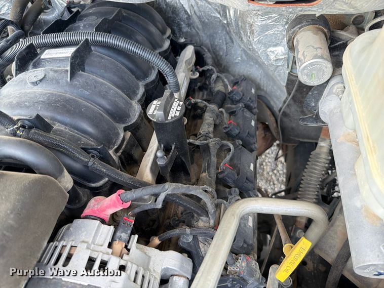 image for item EO8617 2016 RAM 5500 utility / service truck