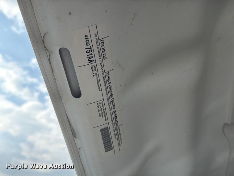 image for item EO8617 2016 RAM 5500 utility / service truck