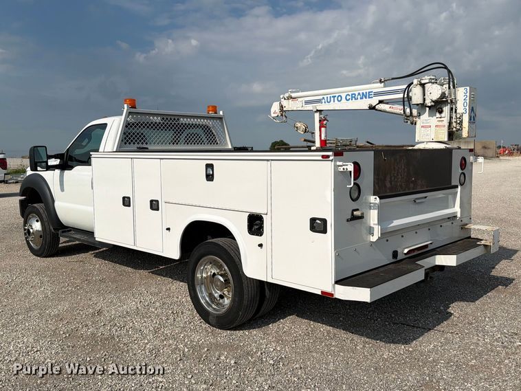 image for item EO8618 2015 Ford F550 utility / service truck