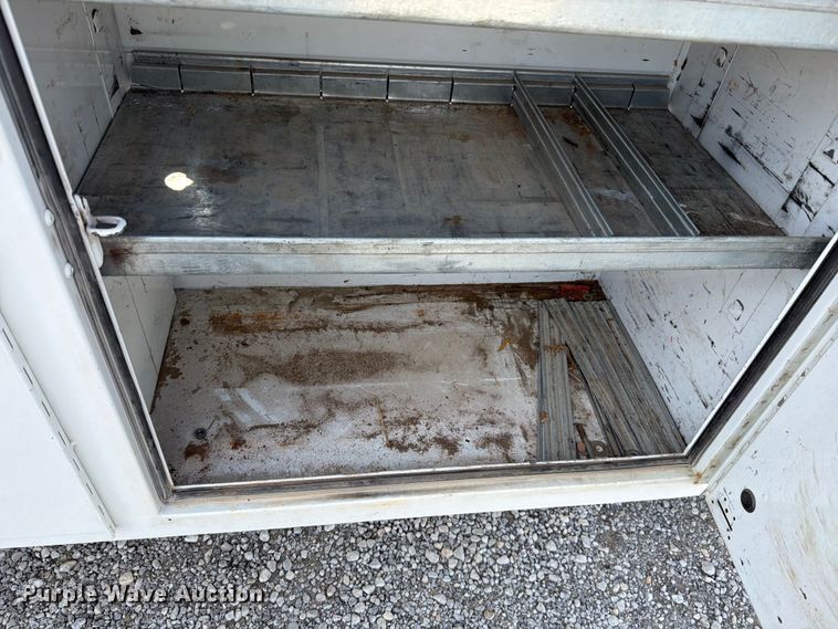 image for item EO8618 2015 Ford F550 utility / service truck
