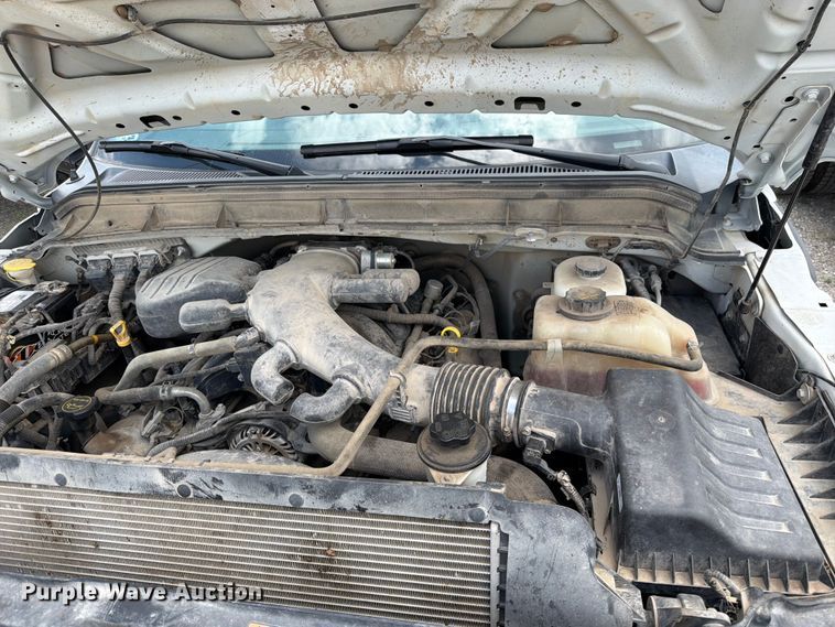 image for item EO8618 2015 Ford F550 utility / service truck