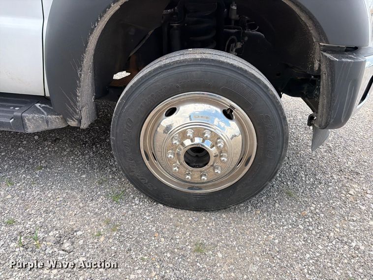 image for item EO8618 2015 Ford F550 utility / service truck