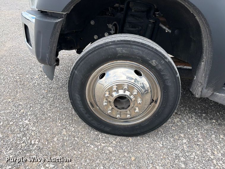 image for item EO8618 2015 Ford F550 utility / service truck