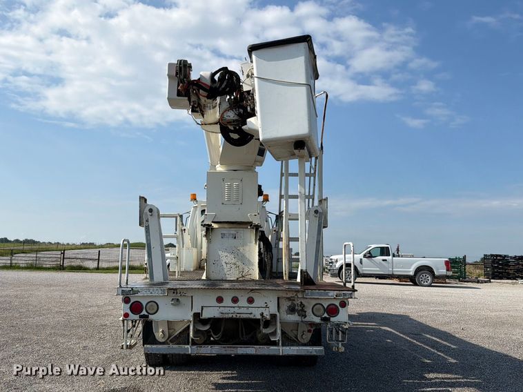 image for item EO8619 1998 Ford LT8513 bucket truck