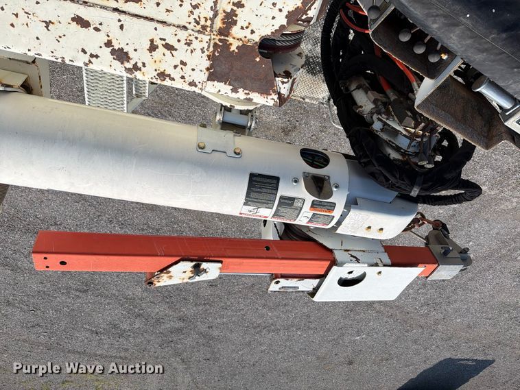 image for item EO8619 1998 Ford LT8513 bucket truck