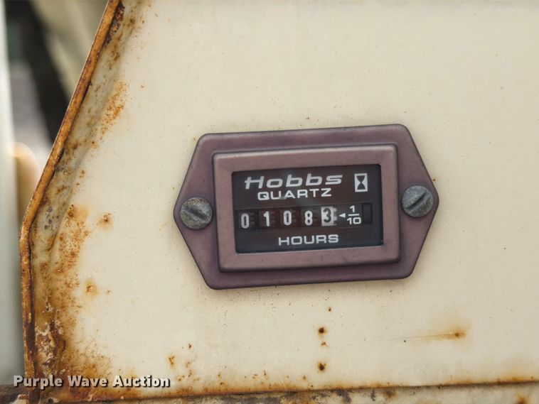 image for item EO8620 2004 Freightliner Business Class M2 106 utility / service truck