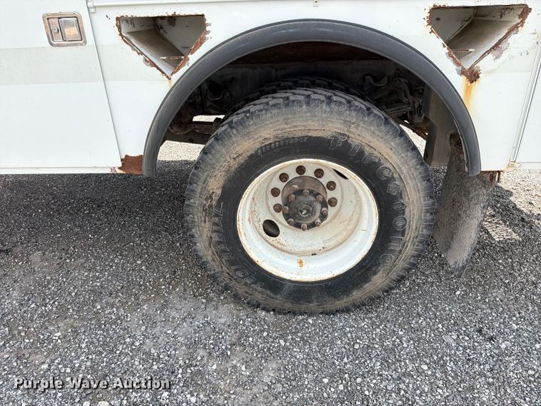 image for item EO8620 2004 Freightliner Business Class M2 106 utility / service truck