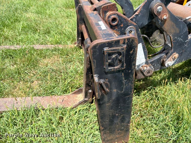 image for item EO8627 1997 JCB 416B HT integrated tool carrier