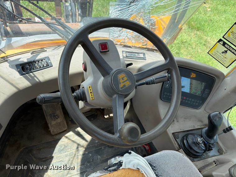image for item EO8627 1997 JCB 416B HT integrated tool carrier