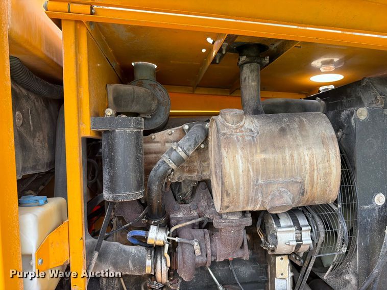 image for item EO8627 1997 JCB 416B HT integrated tool carrier