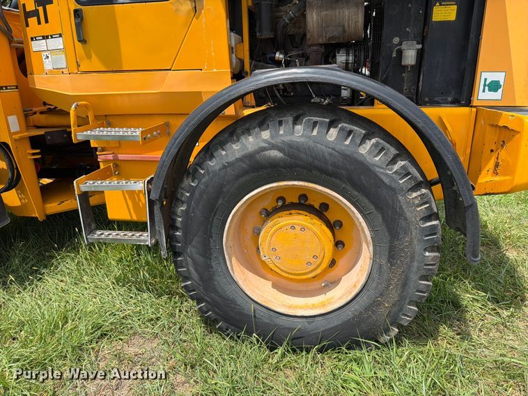 image for item EO8627 1997 JCB 416B HT integrated tool carrier