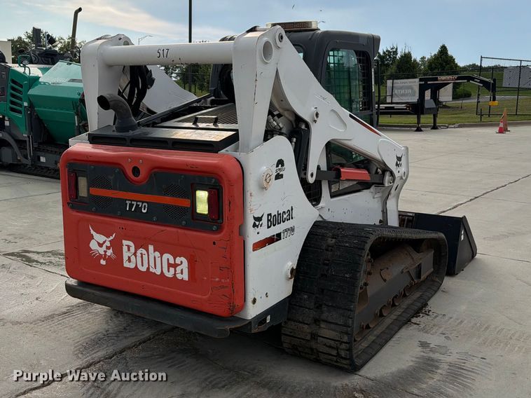 image for item EO8648 2016 Bobcat T770 tracked skid steer loader