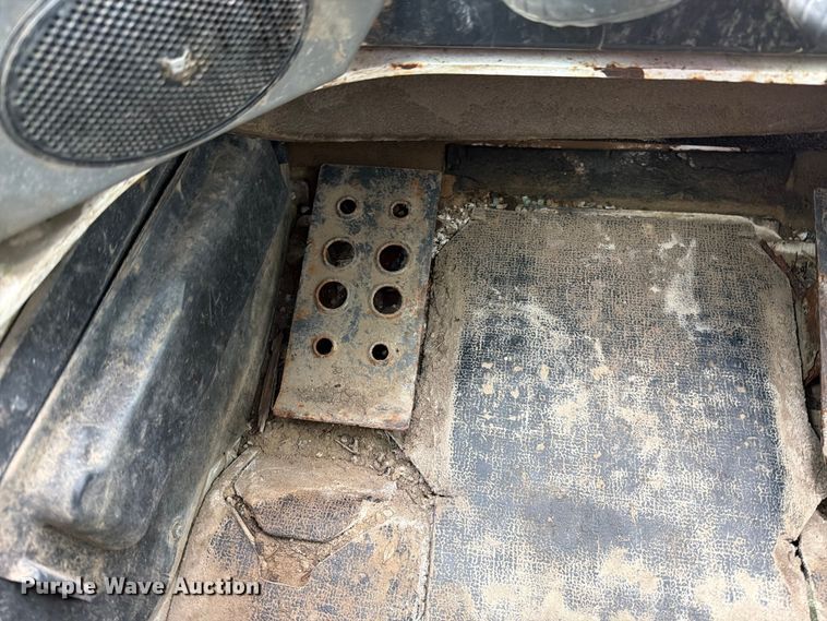 image for item EO8648 2016 Bobcat T770 tracked skid steer loader