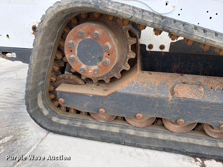 image for item EO8648 2016 Bobcat T770 tracked skid steer loader