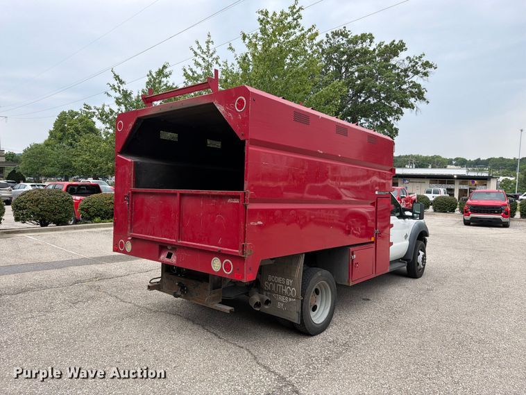 image for item EO8652 2011 Ford F550 chipper truck
