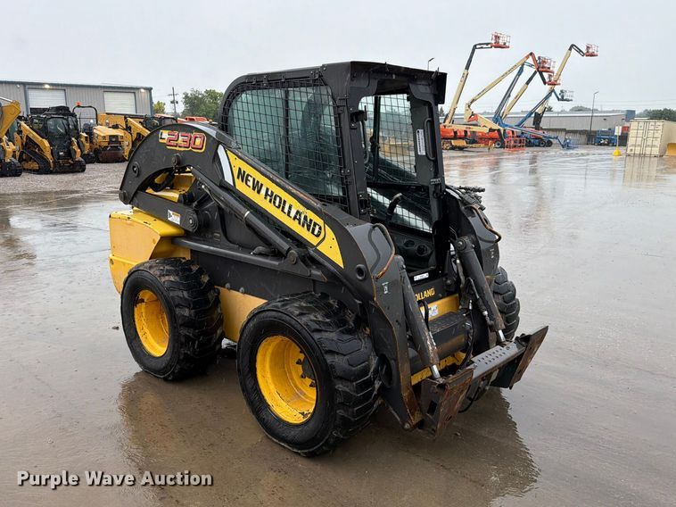 image for item EO8654 2012 New Holland L230 skid steer loader