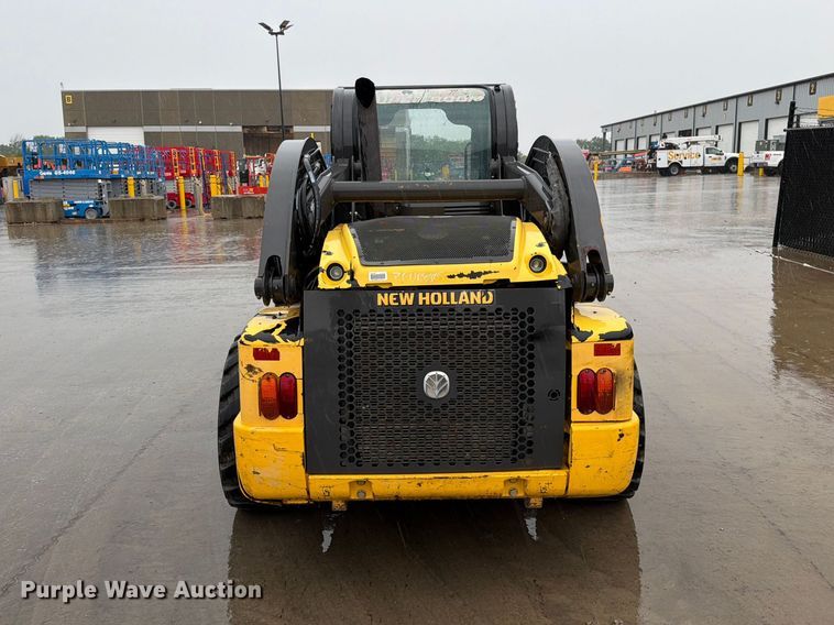 image for item EO8654 2012 New Holland L230 skid steer loader