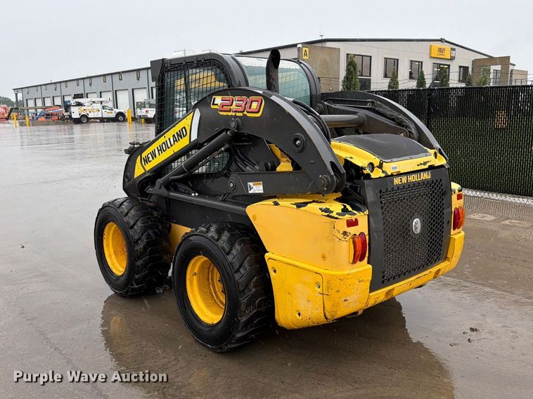 image for item EO8654 2012 New Holland L230 skid steer loader