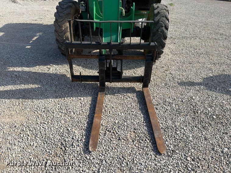 image for item EO8659 1999 JCB 506C telehandler